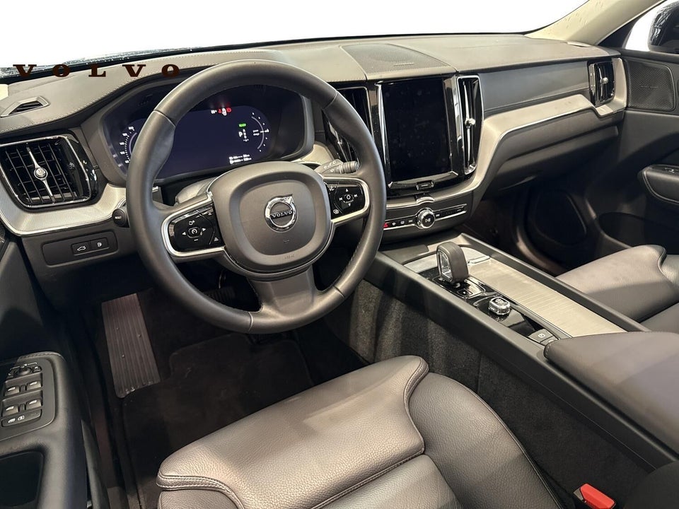 Volvo XC60 2,0 T6 ReCharge Ultimate Dark aut. AWD 5d