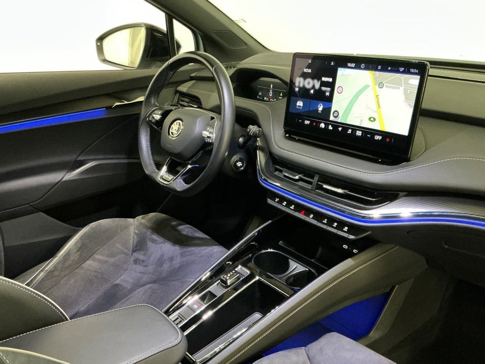 Skoda Enyaq 80x iV Sportline 5d