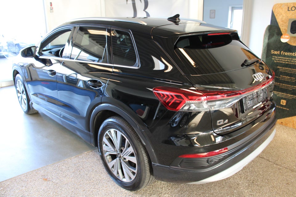 Audi Q4 e-tron 40 Advanced 5d