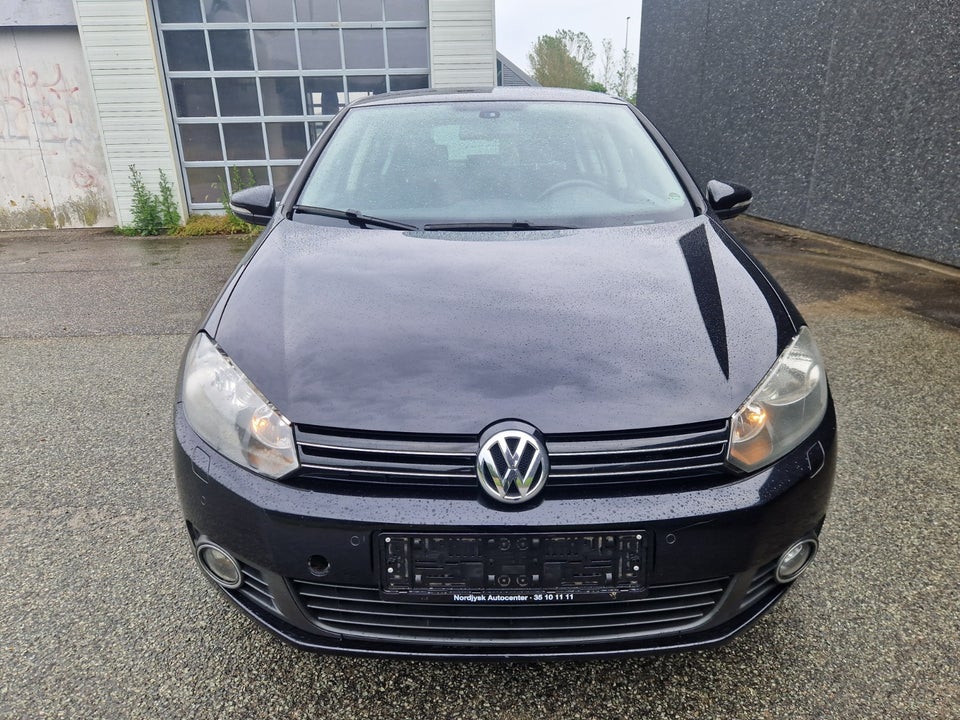 VW Golf VI 2,0 TDi 140 Comfortline BMT 5d