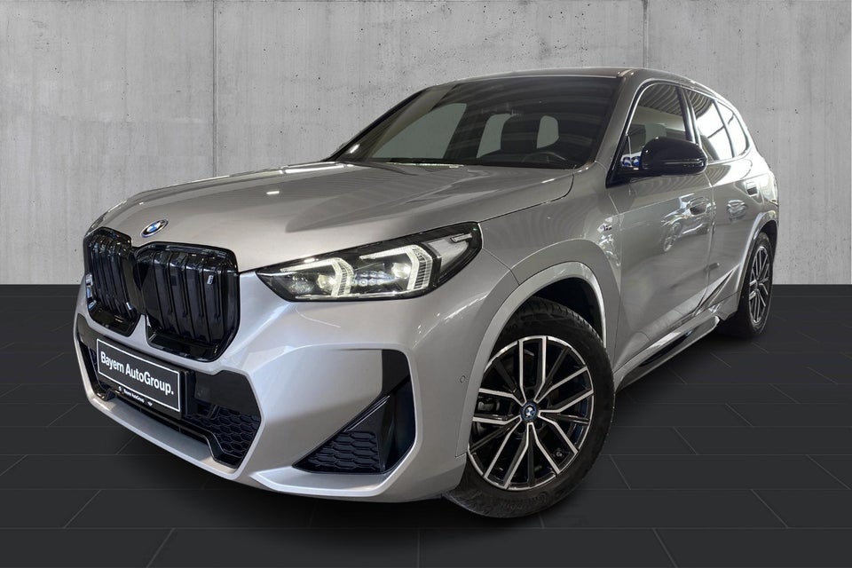 BMW iX1 xDrive30 M-Sport 5d