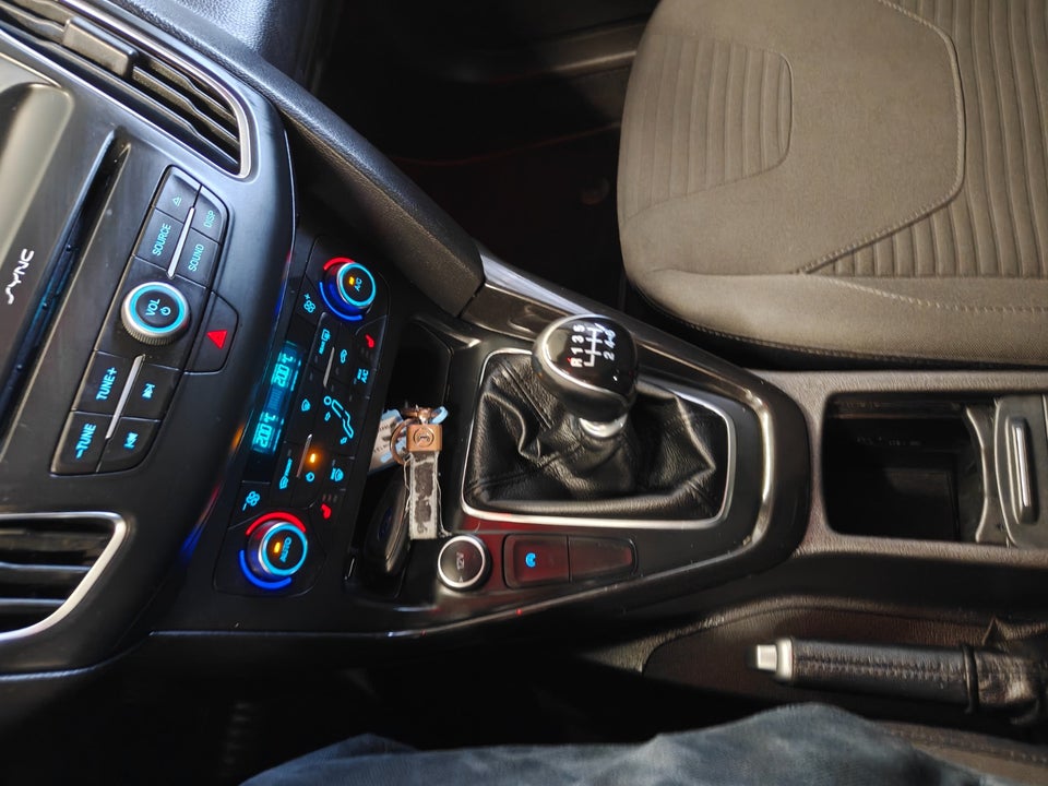 Ford Focus 1,0 SCTi 125 Titanium stc. ECO 5d