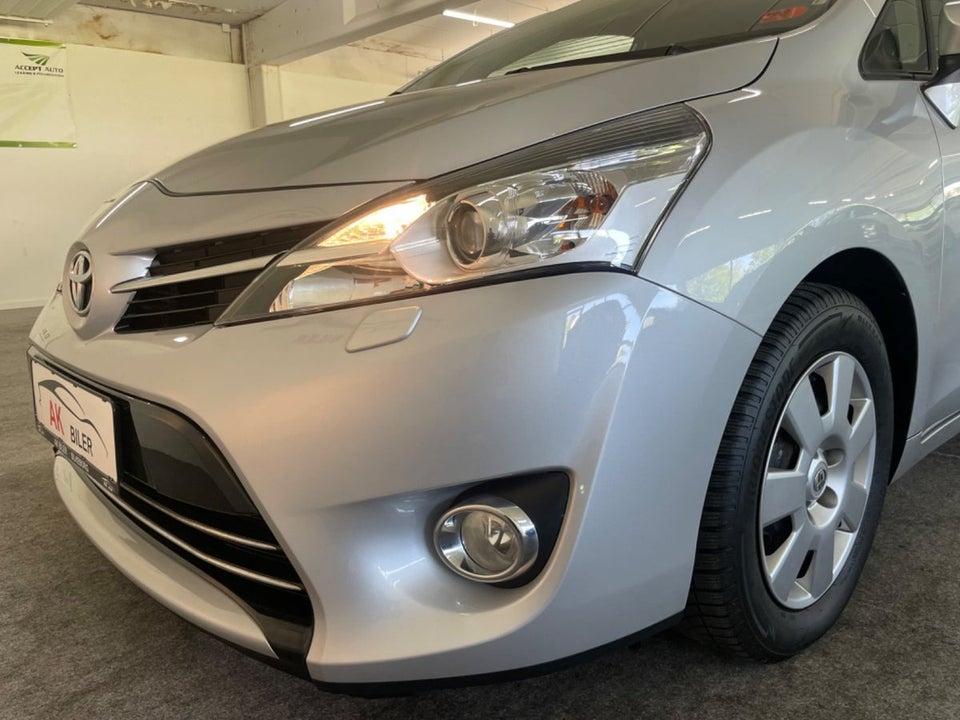 Toyota Verso 1,6 D-4D T2 Premium 7prs 5d