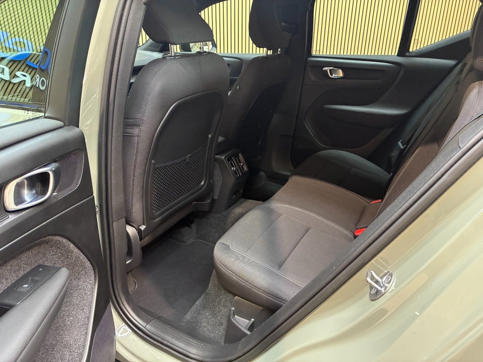 Volvo XC40 P6 ReCharge Plus 5d