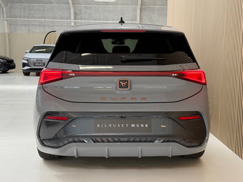 Cupra Born 58 Dinamica Pack High 5d