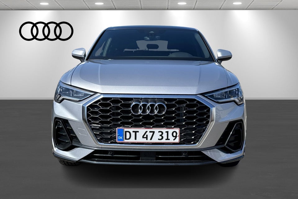 Audi Q3 45 TFSi e Attitude+ Sportback S-tr. 5d