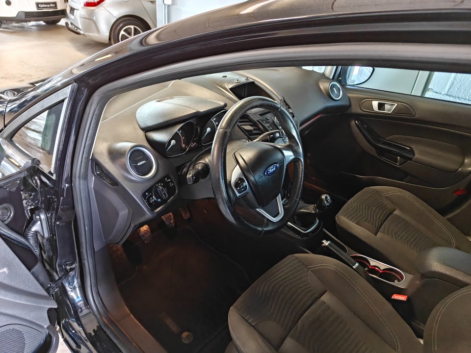 Ford Fiesta 1,0 SCTi 100 Titanium 5d