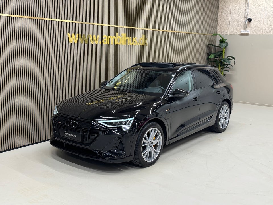 Audi e-tron 55 S-line quattro 5d