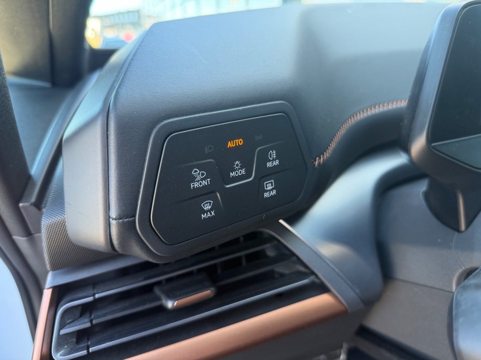 Cupra Born 77 e-Boost 5d