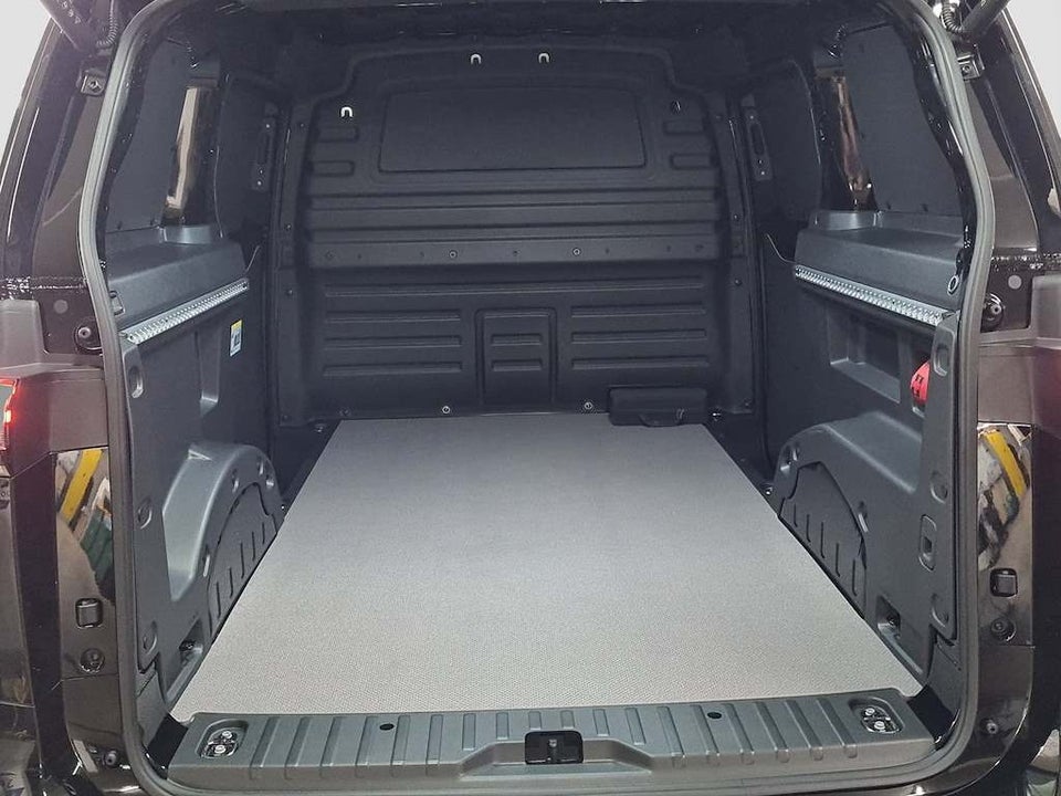 VW ID. Buzz 79 Cargo Pro 4Motion