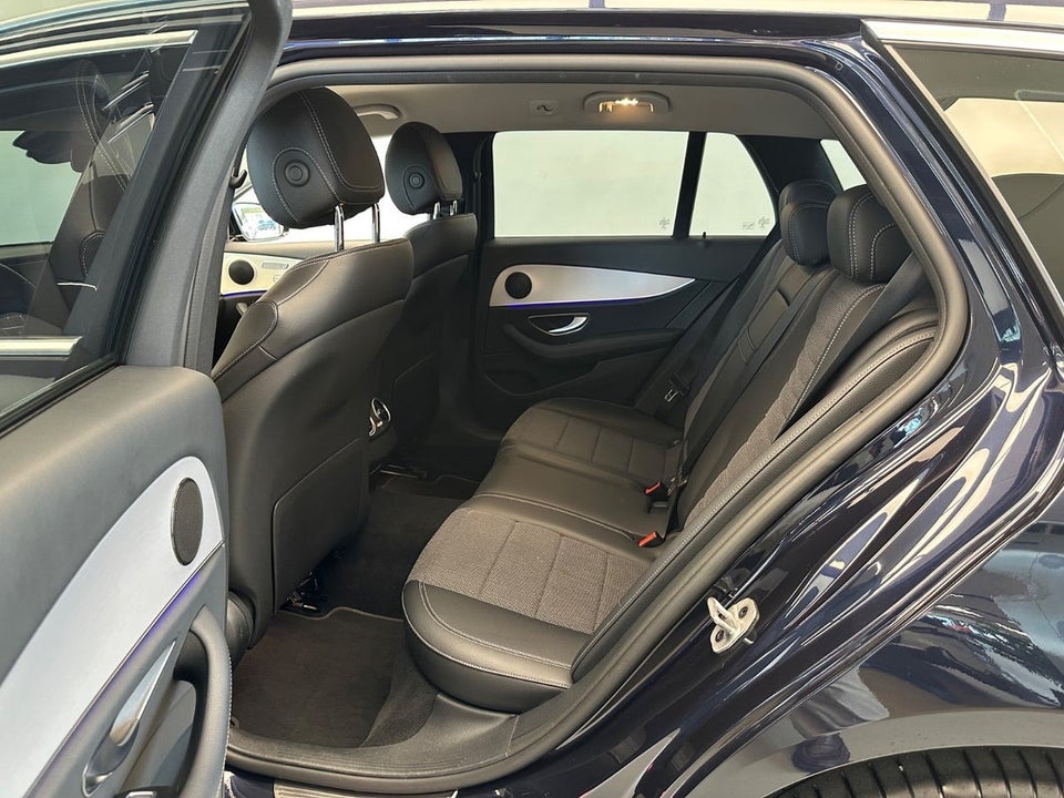 Mercedes E300 de 2,0 stc. aut. 5d