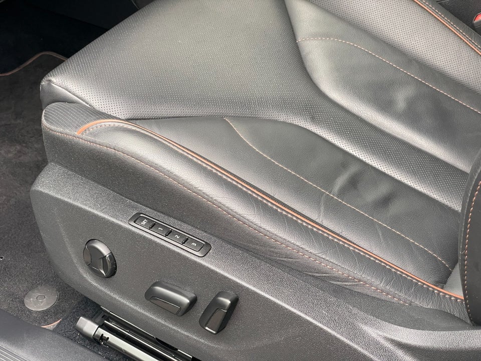 Skoda Enyaq 80 iV Plus Suite 5d