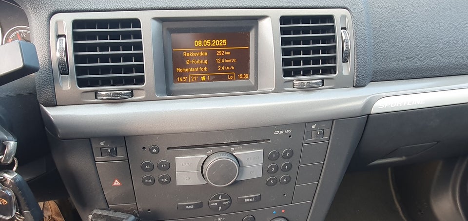 Opel Vectra 2,2 16V Direct Comfort 5d