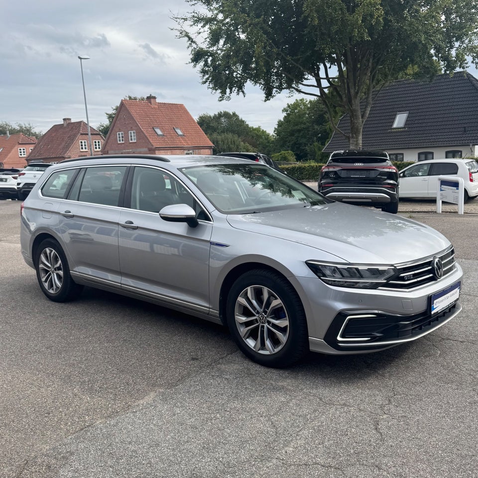 VW Passat 1,4 GTE Variant DSG 5d