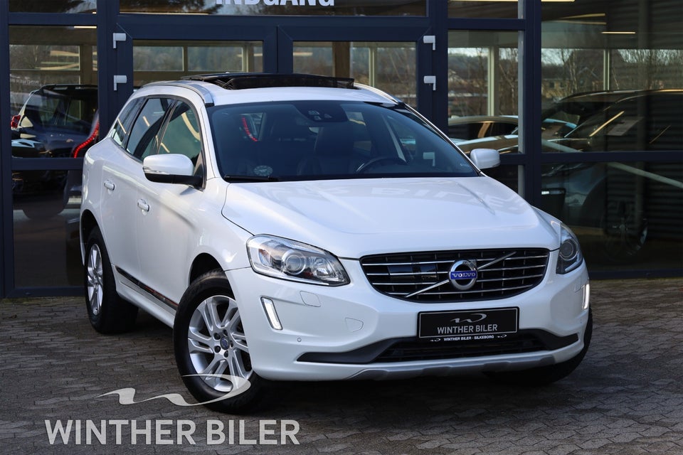 Volvo XC60 2,4 D5 220 Summum aut. AWD 5d