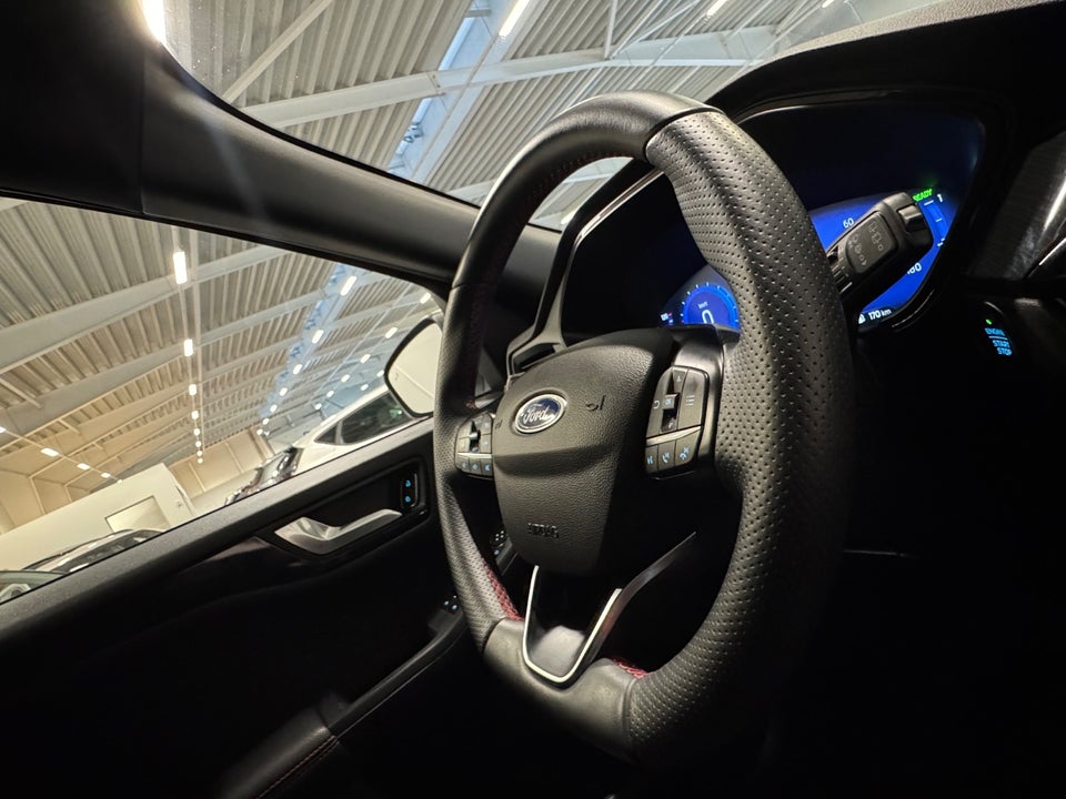 Ford Kuga 2,5 PHEV ST-Line X CVT 5d