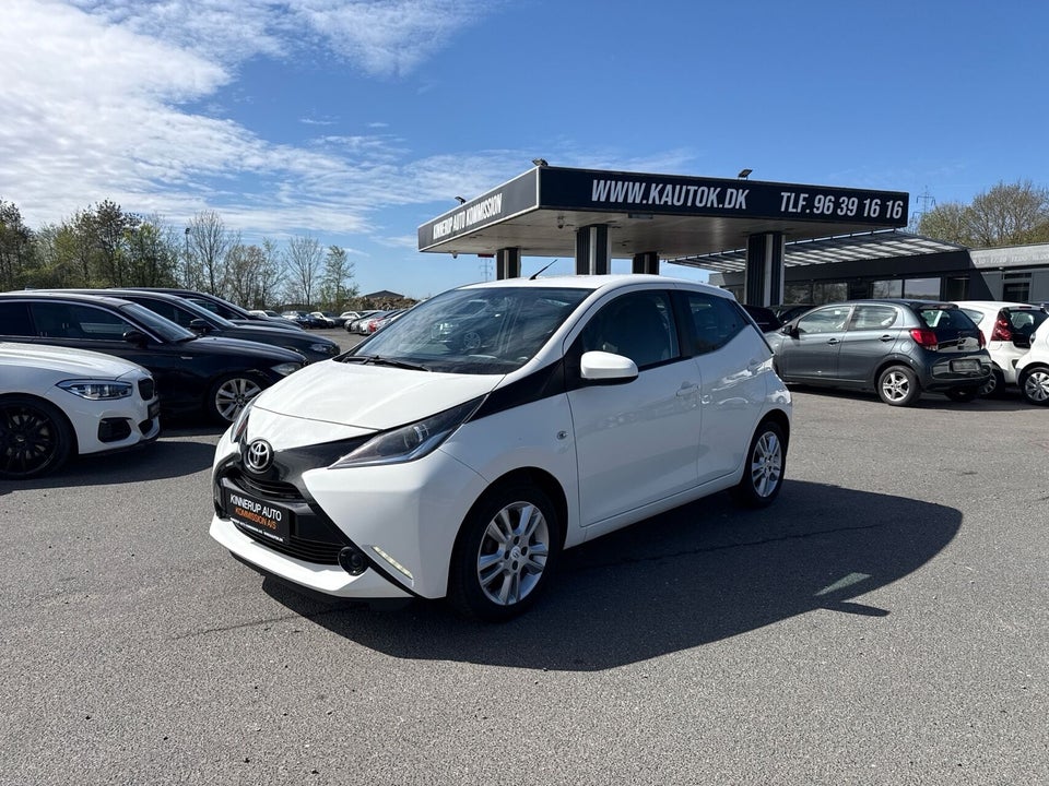 Toyota Aygo 1,0 VVT-i x-pression x-shift 5d