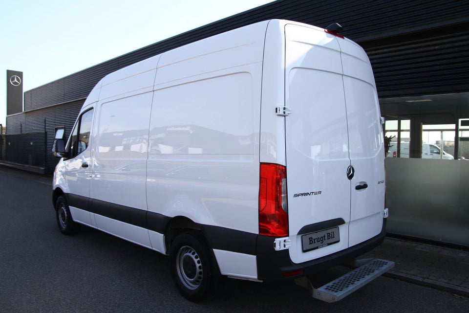 Mercedes Sprinter 317 2,0 CDi A2 Kassevogn aut. RWD