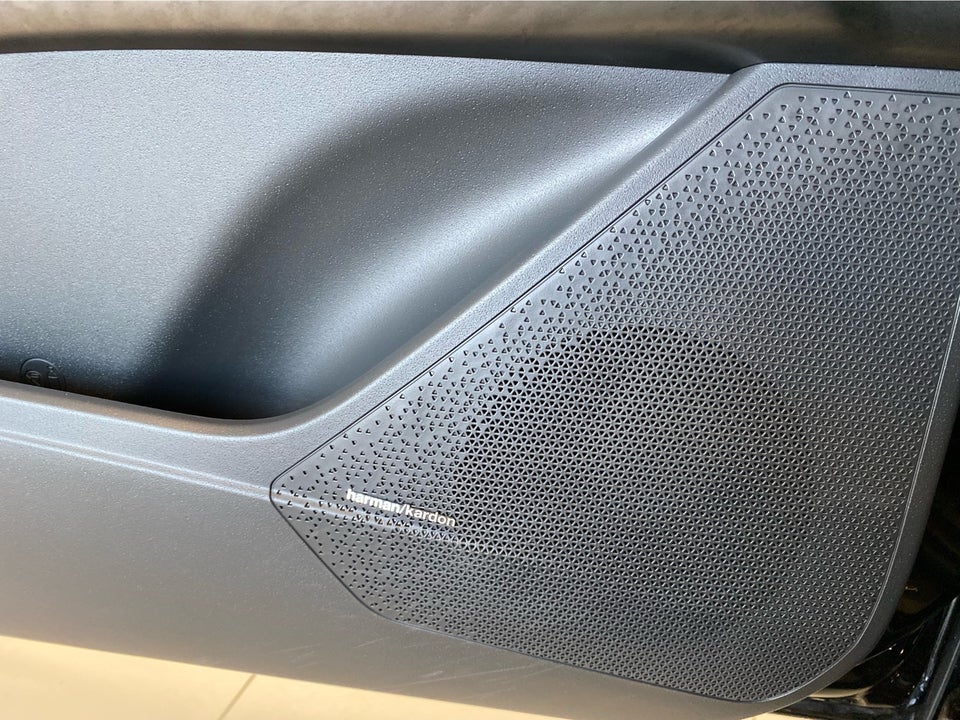 Kia Niro 64 EV Upgrade 5d