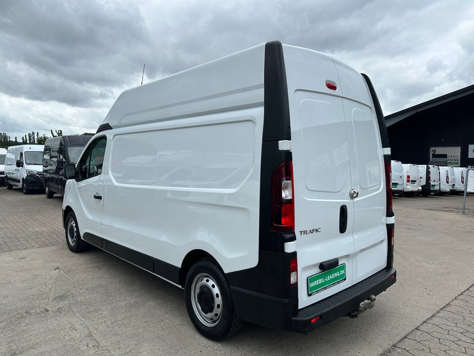 Renault Trafic T29 2,0 dCi 145 L2H2