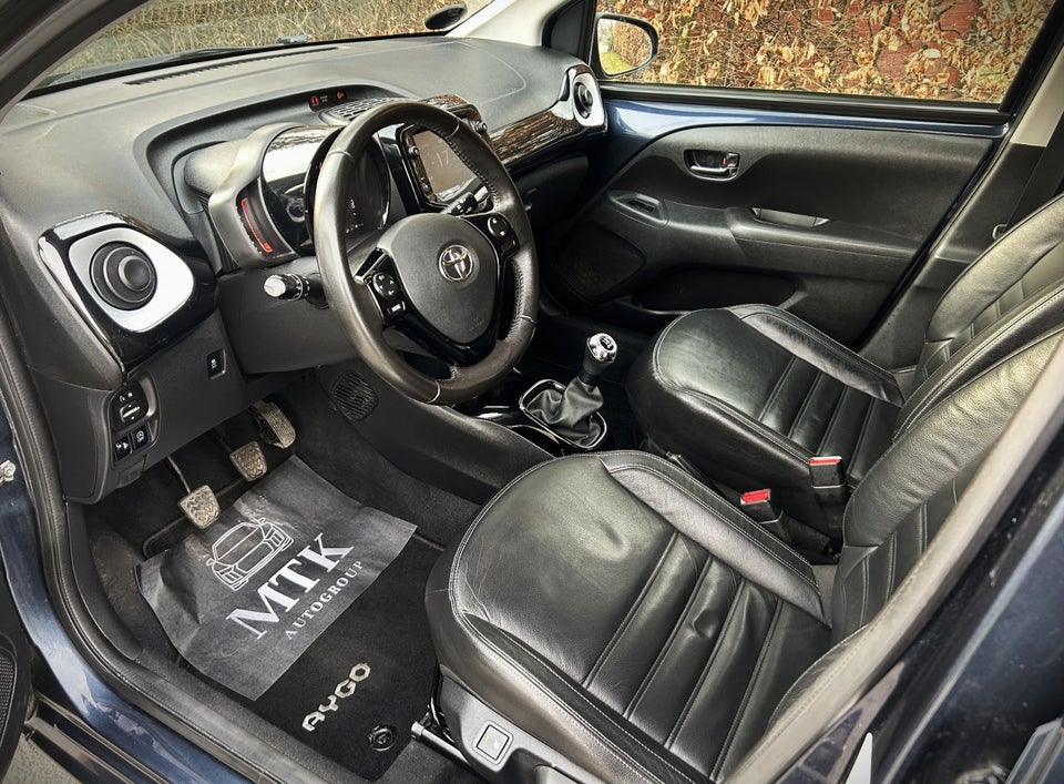 Toyota Aygo 1,0 VVT-i x-cellence 5d