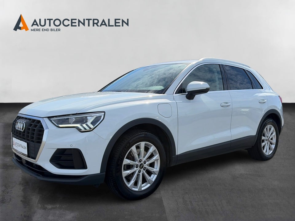 Audi Q3 45 TFSi e Attitude plus Sportback S-tr. 5d