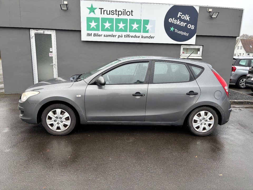 Hyundai i30 1,4 CVVT 109 Comfort 5d