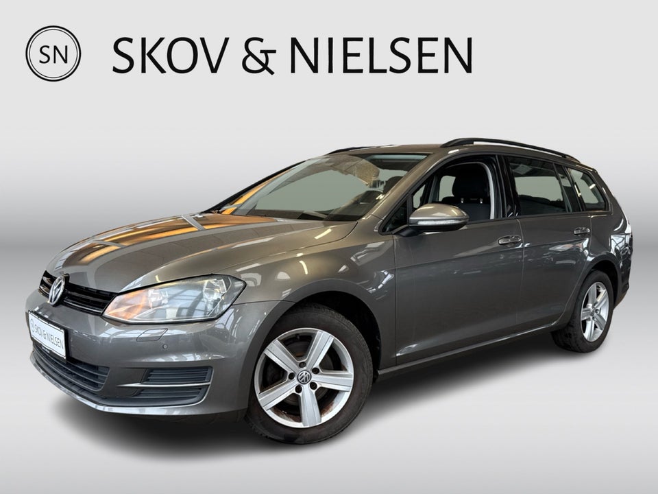 VW Golf VII 1,6 TDi 105 Comfortline Variant DSG BM 5d