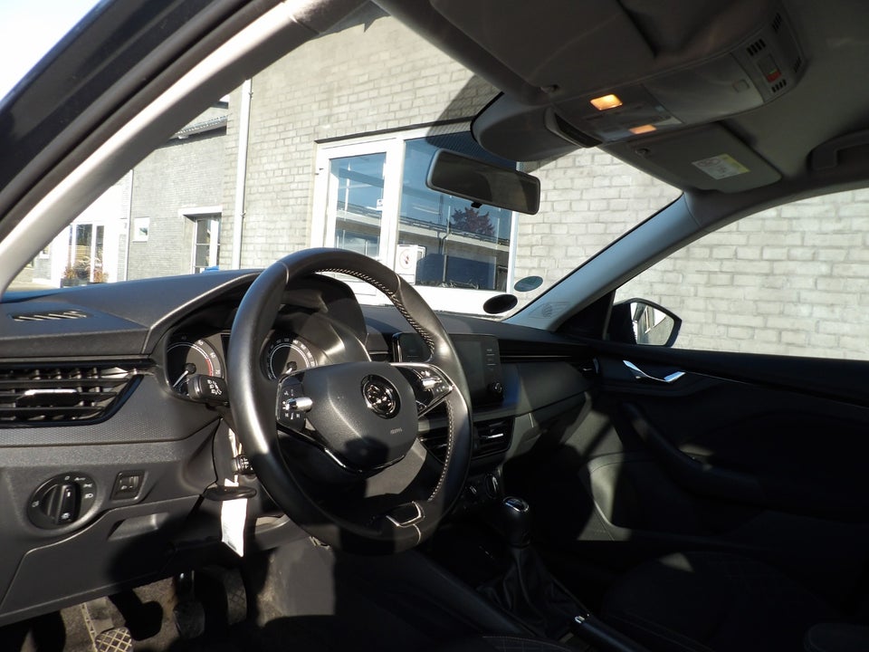 Skoda Kamiq 1,0 TSi 110 Dynamic 5d