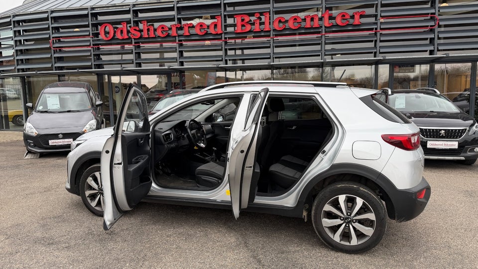 Kia Stonic 1,0 T-GDi mHEV Prestige DCT 5d