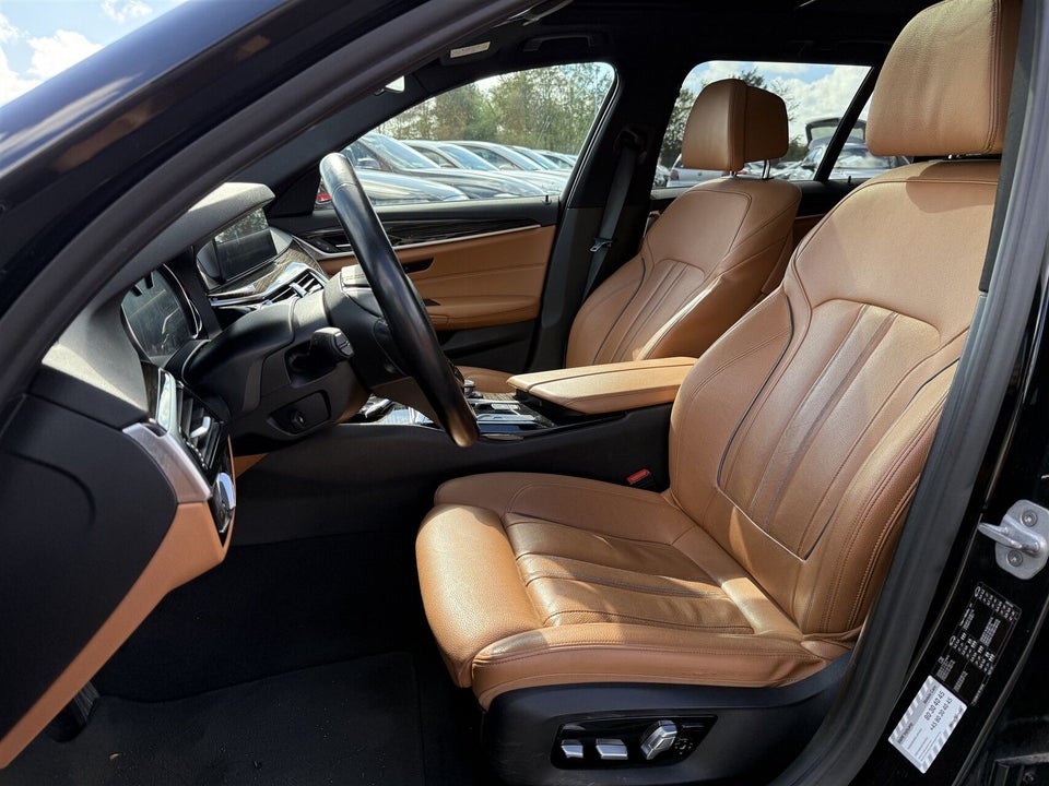 BMW 530d 3,0 Touring M-Sport xDrive aut. 5d