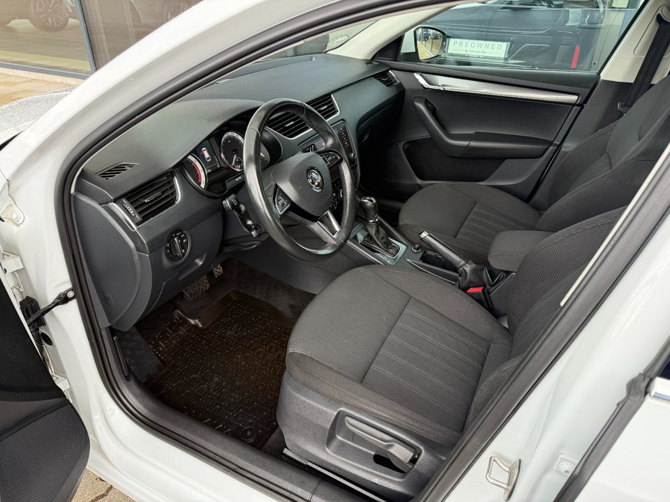Skoda Octavia 2,0 TSi 190 Business Line Combi DSG 5d