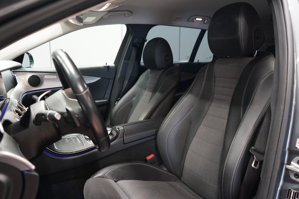 Mercedes E300 de 2,0 Avantgarde stc. aut. 5d