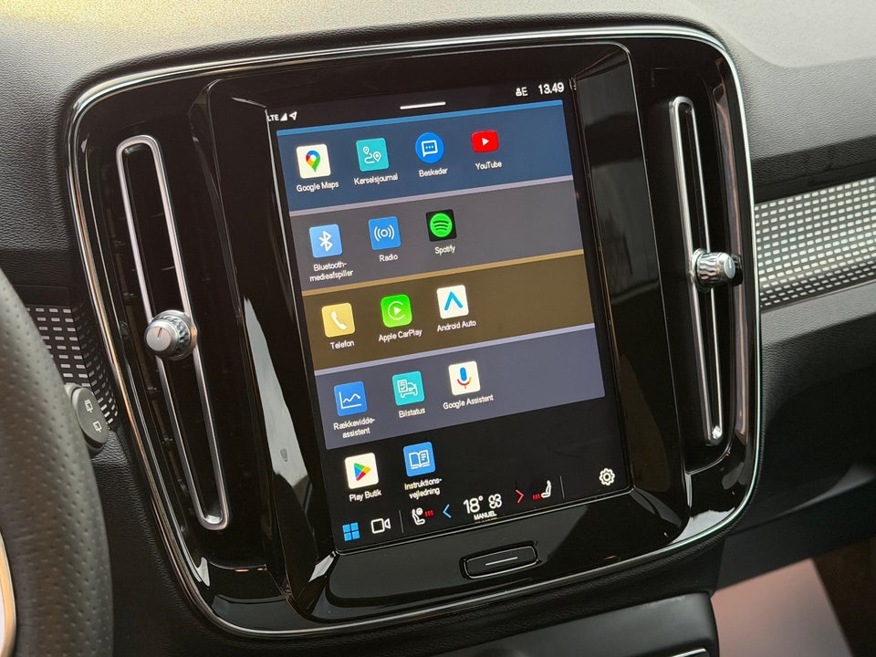 Volvo XC40 P8 ReCharge Twin Pro 5d