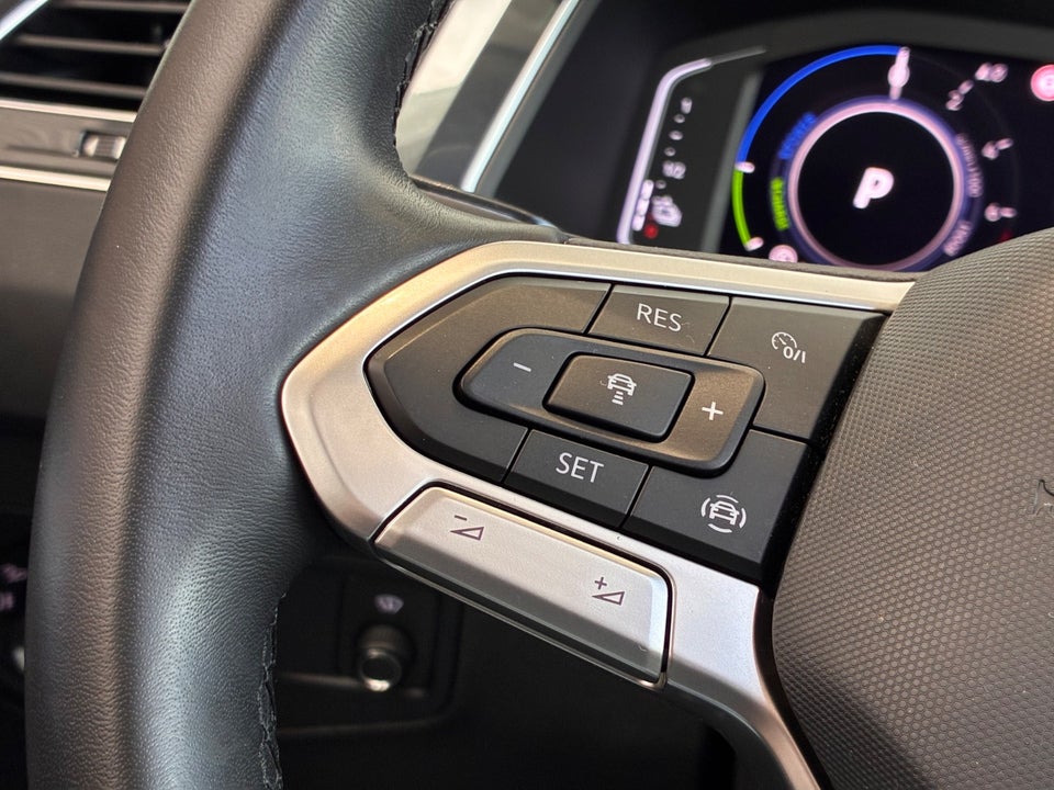 VW Tiguan 1,4 eHybrid Elegance DSG 5d