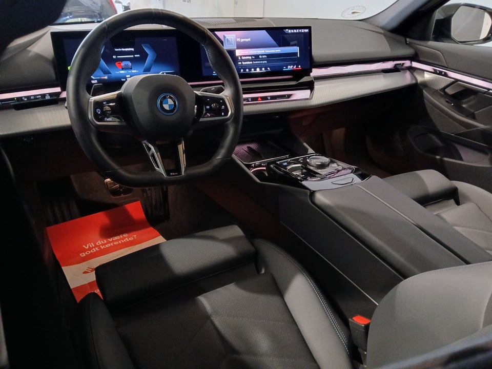 BMW i5 eDrive40 M-Sport 4d