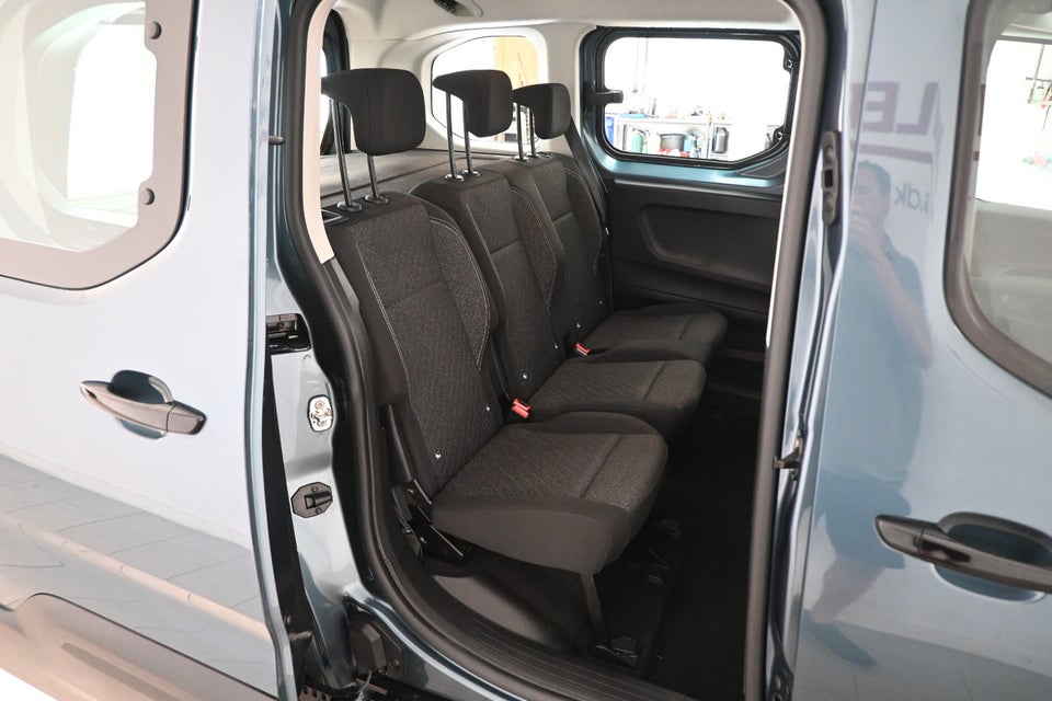 Peugeot e-Rifter 54 Allure 5d