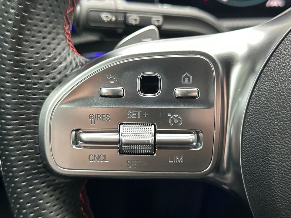 Mercedes A200 1,3 AMG Line aut. 5d