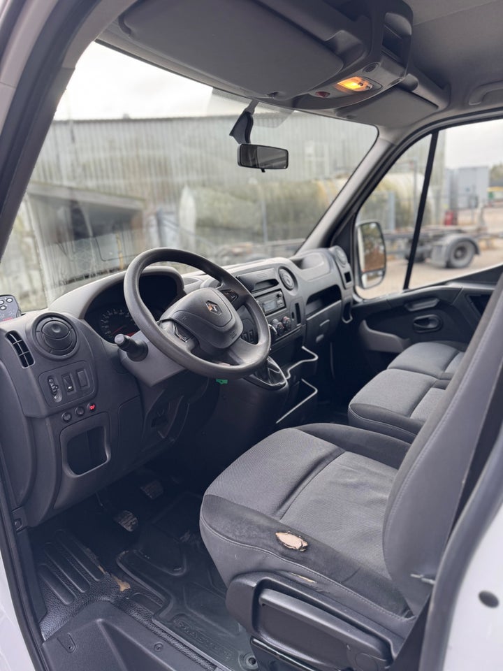 Renault Master III T35 2,3 dCi 165 Alukasse m/lift 2d