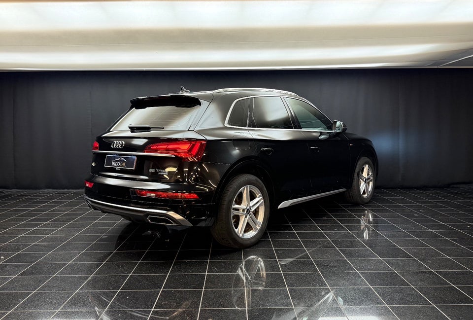 Audi Q5 55 TFSi e S-line quattro S-tr. 5d