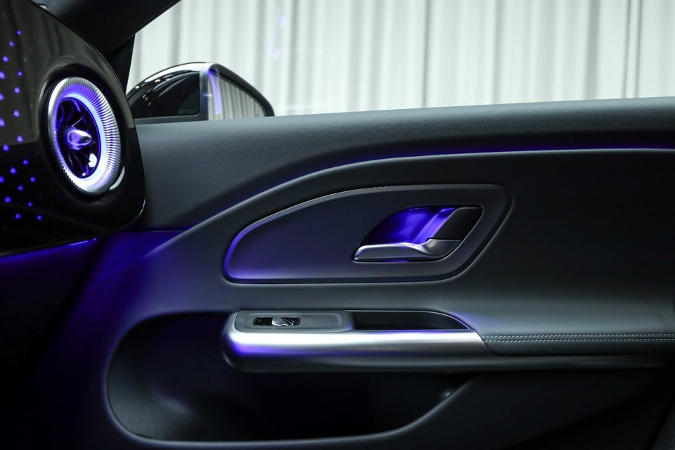 Mercedes CLA200 electric Progressive Advance Plus 4d