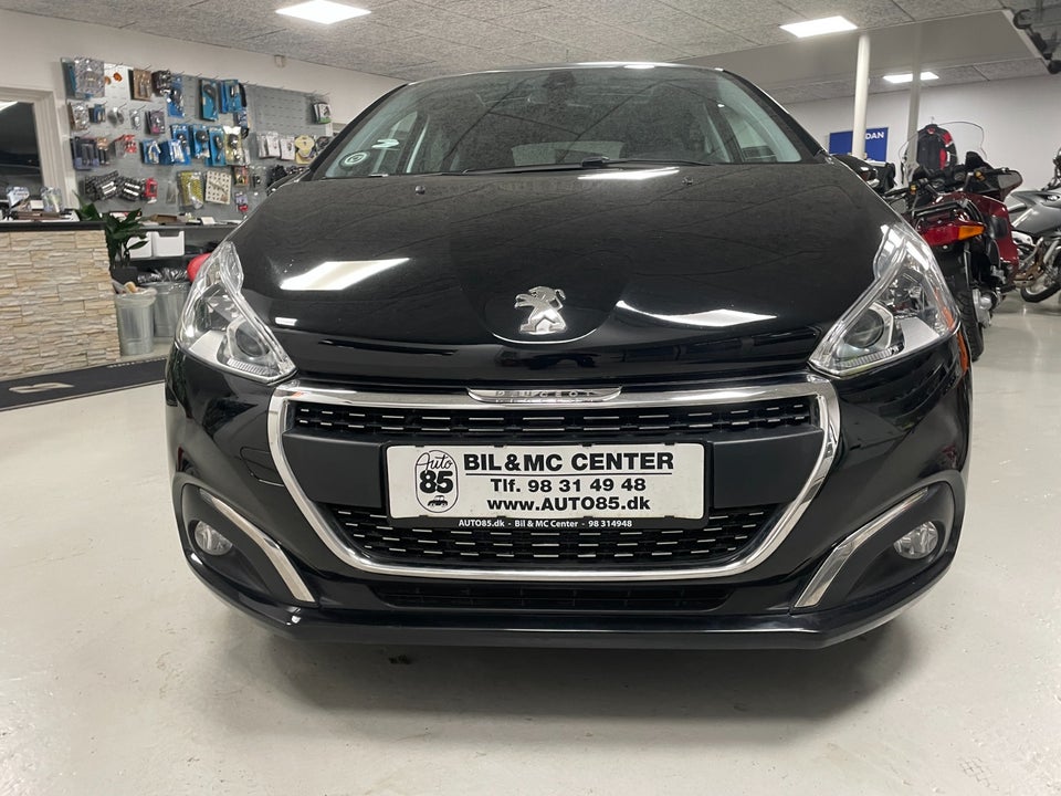 Peugeot 208 1,5 BlueHDi 100 Prestige Sky 5d