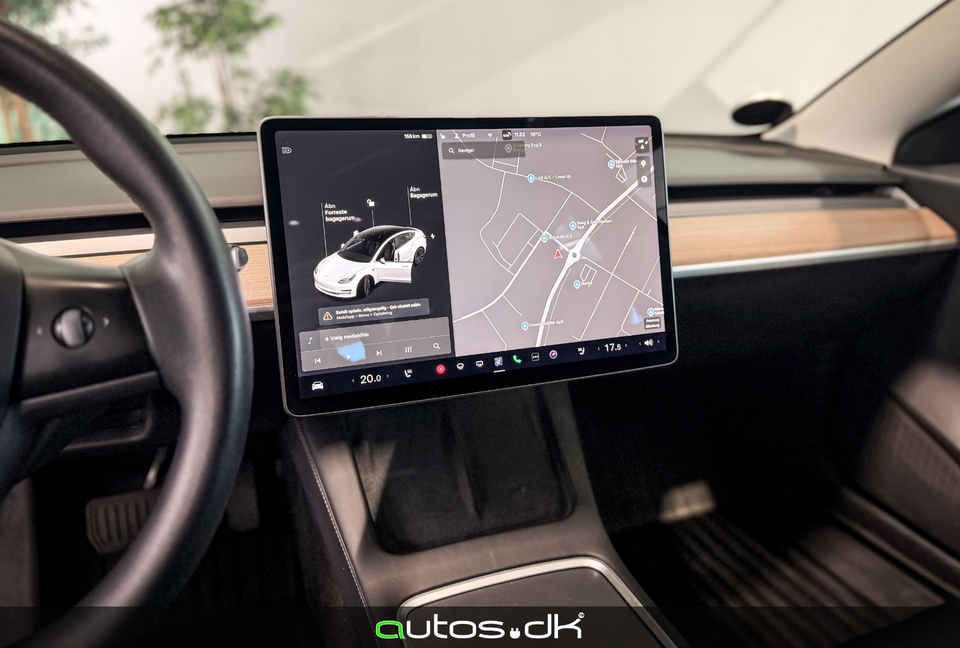 Tesla Model 3 Standard Range+ RWD 4d