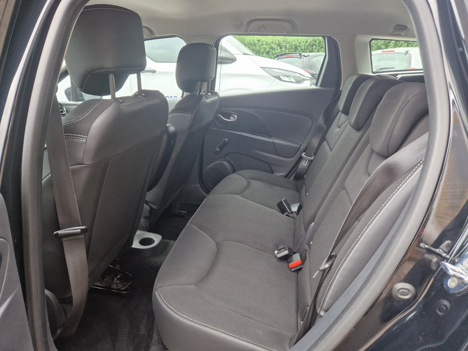 Renault Clio IV 0,9 TCe 90 Expression Sport Tourer 5d