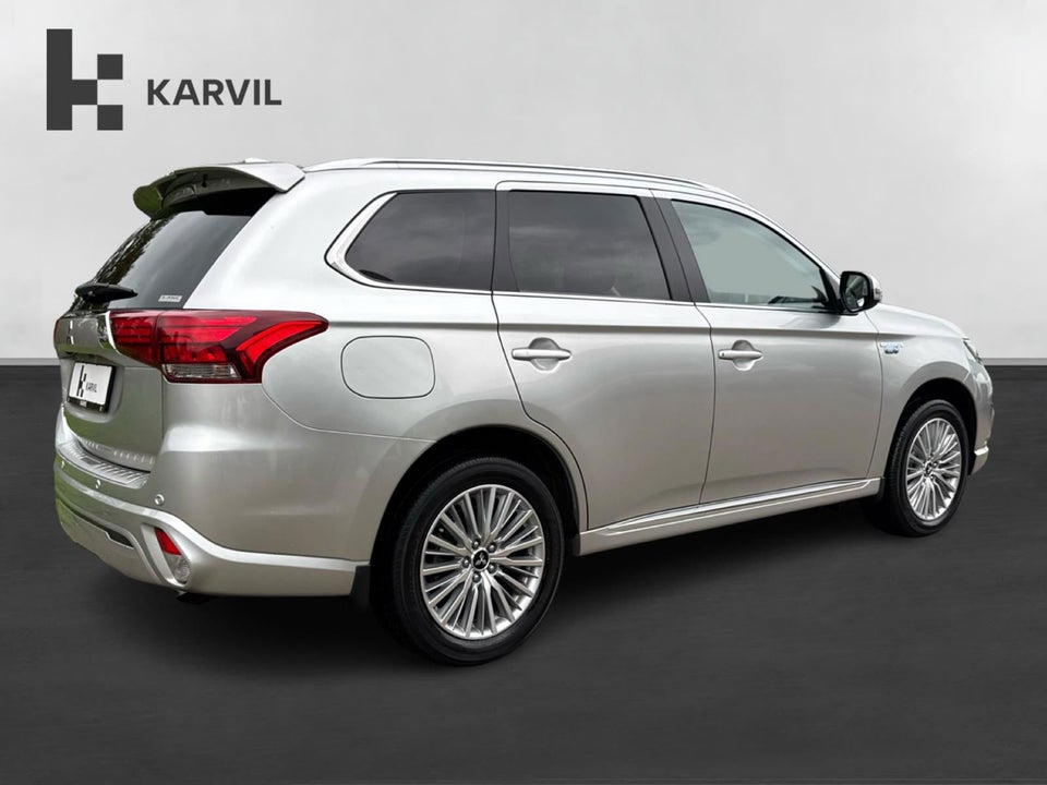 Mitsubishi Outlander 2,4 PHEV Intense CVT 4WD 5d