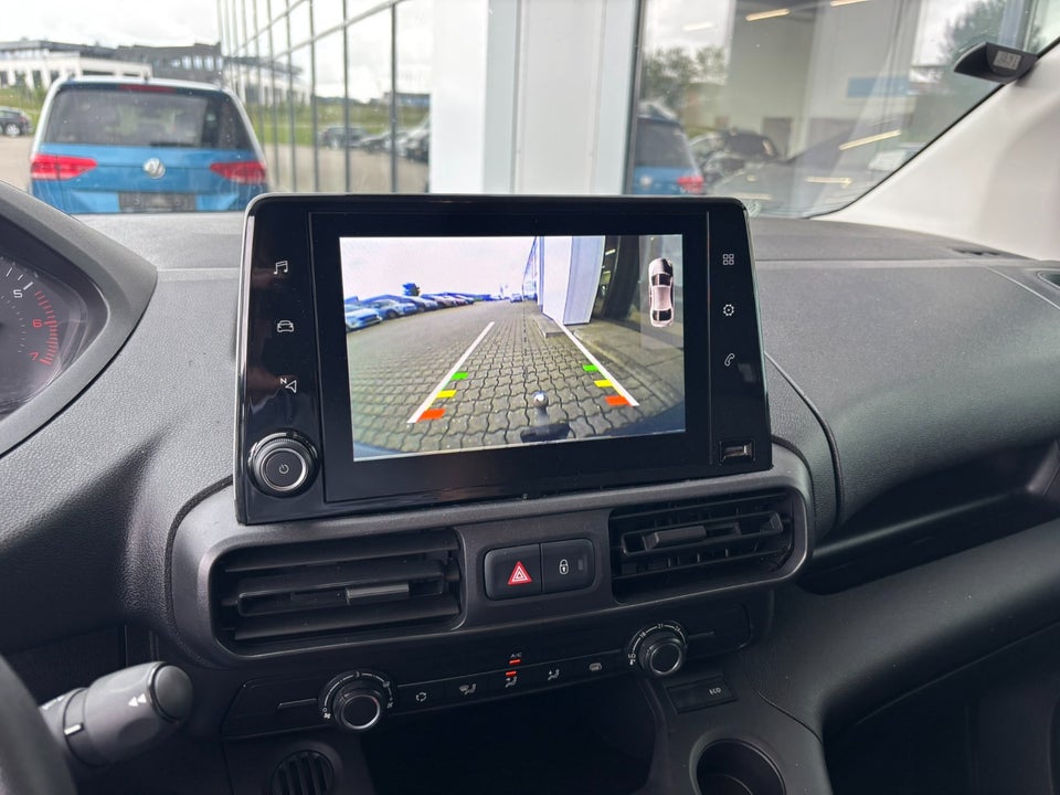 Peugeot Partner 1,5 BlueHDi 130 L1V1 Plus EAT8 Van