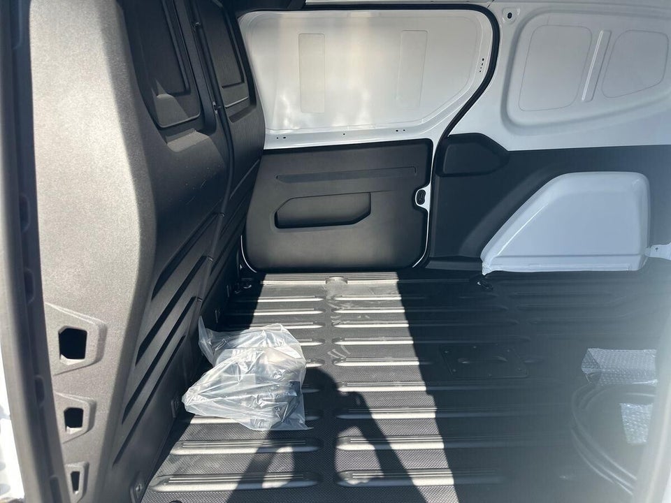 Nissan Townstar 45 N-Connecta L2H1