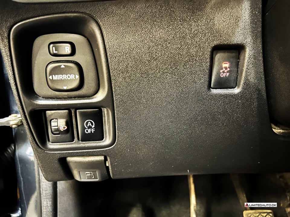 Toyota Aygo 1,0 VVT-i x-press 5d