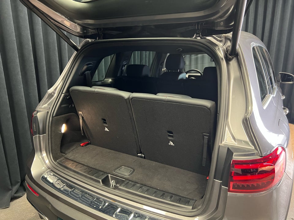 Mercedes EQB250+ AMG Line 7prs 5d