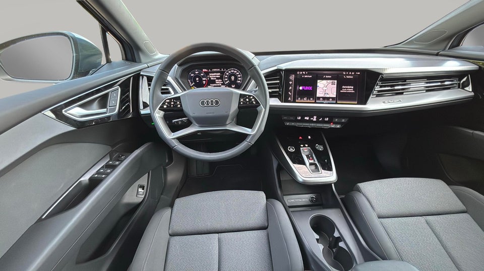 Audi Q4 e-tron 45 Advanced 5d